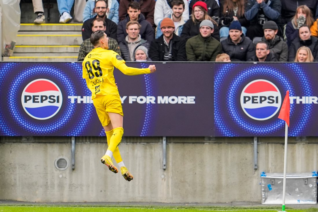 Bodø/Glimts Nino Zugelj feirer etter scoring under eliteseriekampen i fotball mellom Rosenborg og Bodø/Glimt på Lerkendal stadion.